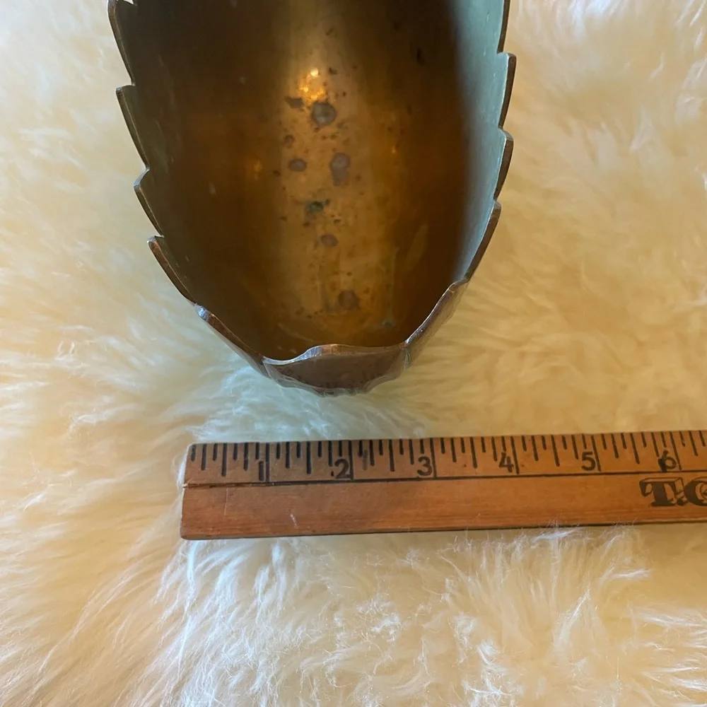 Vintage Brass Footed jardinière - Picture 7 of 7